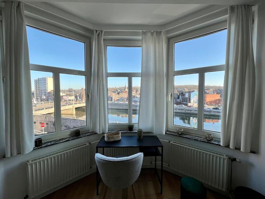 Bellevue - Grand Appartement Pour 5 Sur Les Quais De La Meuse Lüttich Exterior foto