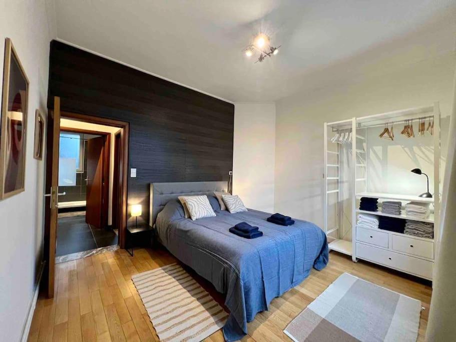 Bellevue - Grand Appartement Pour 5 Sur Les Quais De La Meuse Lüttich Exterior foto